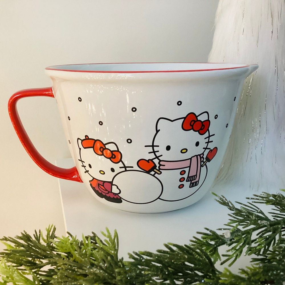 NWT Hello Kitty Snowman Mixing Bowl